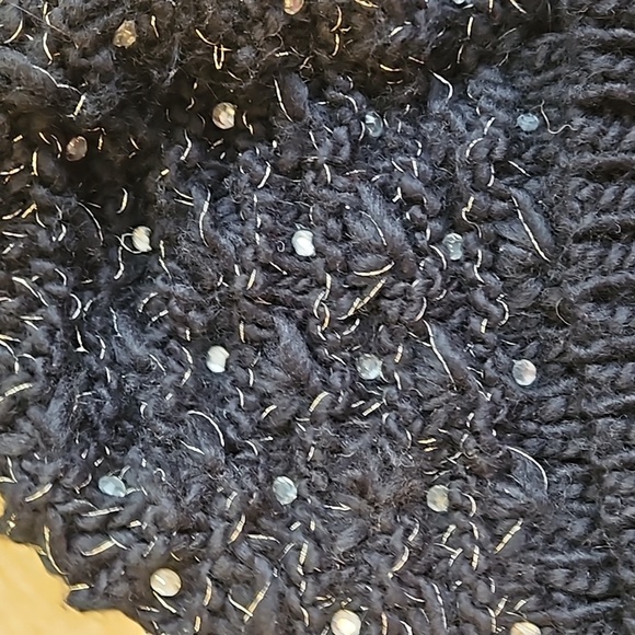 CHAOS Pompom Hat Beanie Black with Rhinestones and Gold Thread - Picture 4 of 7